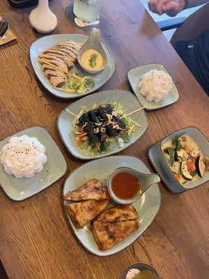 Der Reis ist auch ohne alles lecker  at House of Vegan 182 in Berlin