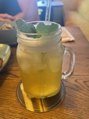 Jasmineistee   at House of Vegan 182 in Berlin