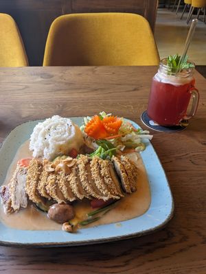 Sesame duck was very tasty! at House of Vegan 182 in Berlin