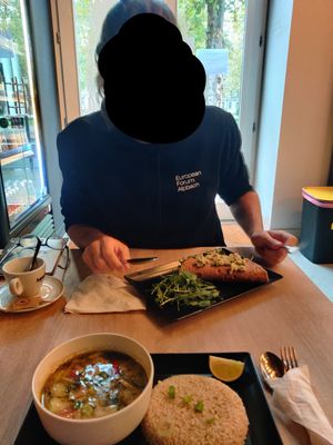 Both our food at Food Garden in Zagreb