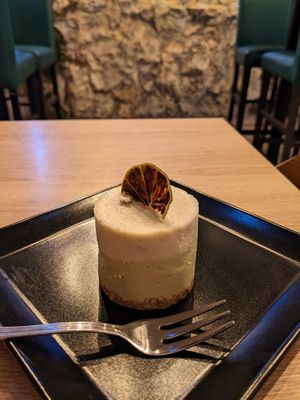 Lime coconut raw cake at Food Garden in Zagreb