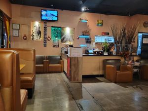 Dining room at 5 R Cha Thai Bistro in Mesa