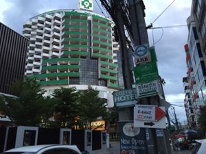 Once you reach this point, you'll notice the 'Anotai' sign on the lamppost, pointing where to go. It's about another 100m. at Anotai in Bangkok