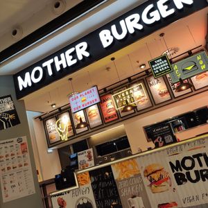  at Mother Burger - Colombo in Lisbon