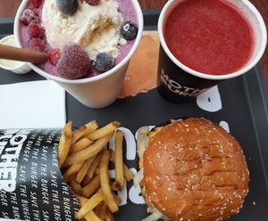  at Mother Burger - Colombo in Lisbon