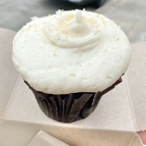 Chocolate/Vanilla Cupcake  at Yummy Cupcakes - Burbank in Burbank