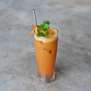 Liver Detox: apple, carrot, celery, and ginger at Warung Dua Hati in Canggu