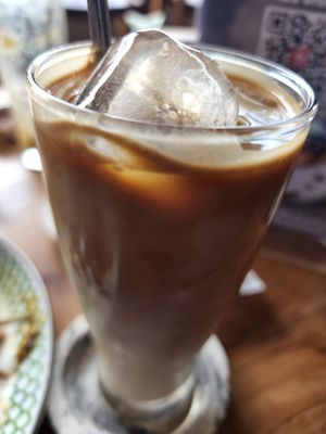 Flat white oat milk at Warung Dua Hati in Canggu