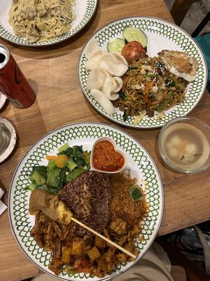 Nasi Campur, Mie Goreng and Carbonara  at Warung Dua Hati in Canggu