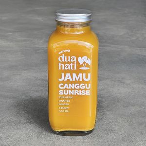 Jamu Canggu Sunrise (500 ml)
Turmeric, orange, ginger, and lemon. Made with fresh ingredients at Warung Dua Hati in Canggu