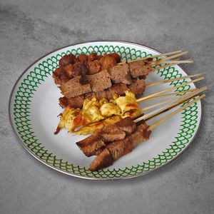 SIDES: Satay	"Chicken" / "Lamb" / "Beef" / "Meatballs" at Warung Dua Hati in Canggu