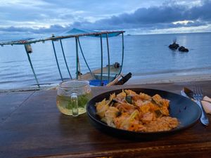 Pad Thai with tofu at The Shell Lounge in Koh Phangan