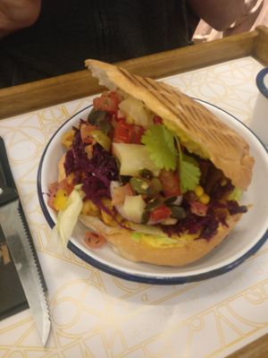 Vegan "chicky" curry pita (menu includes a drink and fries) at Kwat - Kebab With A Twist in Antwerpen