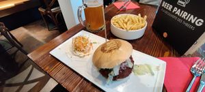Vegan BBQ burger at The Huggy's Bar - Bruxelles 1 in Brussels