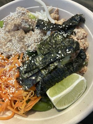 Satay udon tofu   at DUB - Nomad - T1 in Dublin