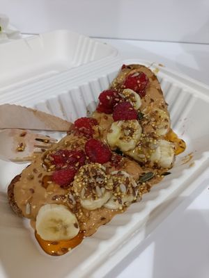 Chunky nut butter toast at DUB - Nomad - T1 in Dublin
