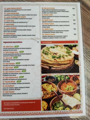 Vegetarian and vegan main courses at Chai & Coffee Indisches Street Food in Cologne
