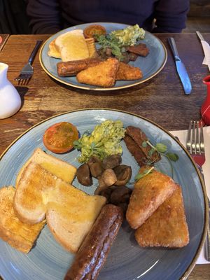 Classic English breakfast   at Giraffe in South West London