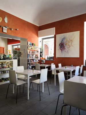 Calm and cozy interior at Sale in Zucca in Turin