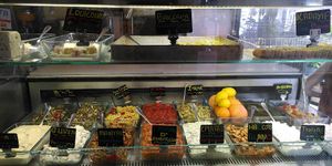 Un choix varié at Vege - Brancion in Paris