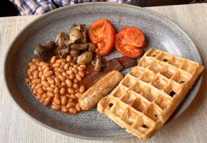 vegan (full English) Breakfast at Madame Waffle in Lincoln