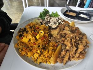 El Trio Marino 🌱🐟🐠🐡 at Noqa Vegan in Lima