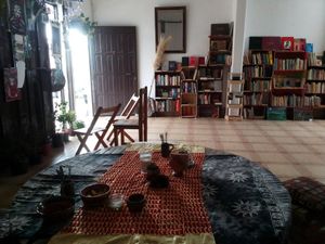 Nuestra nueva mesa Redonda at ART Libreria in San Cristobal De Las Casas