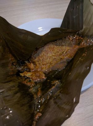 SD09: Otak-Otak - RM3.50
Made with fresh soy chip and spices. A bit too soft but still holds up ok, with some bite. Definitely well seasoned with the spices. at The Leaf 绿叶坊 - Georgetown in Penang