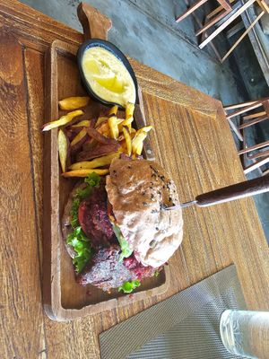 Vegan beetroot and tempeh burger at Eco Taste in Gerokgak