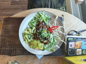 Vegan bowl at NãPLAVKA in Hradec Kralove