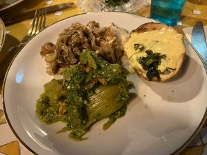 Gebakken venkel, pofaardappel en gebakken spitskool   at Restaurant à la Damaris in Zaltbommel