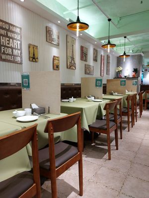 Interior at Via Vegetarian Restaurant - 維亞軒素食 in Kowloon