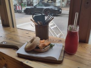 Vegan lax bagel. Pretty awesome. 😋 at togather in Munich