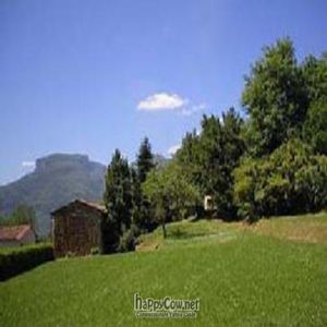 The garden at Il Melograno Nano in Barga