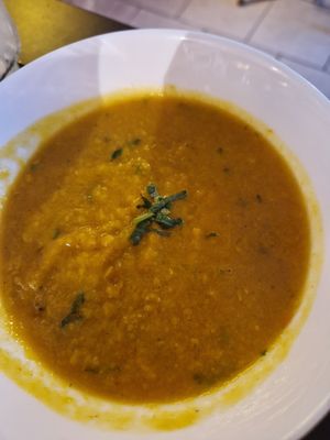 Curry di lenticchie at Shimla in Marseille