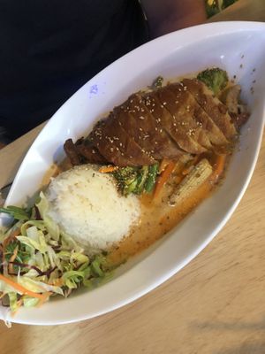 Curry mit veganer Ente   at Veganam in Kiel