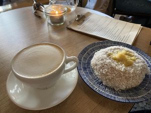Cappuccino and delicious Solskinnsbulle.   at Håndbakt in Oslo