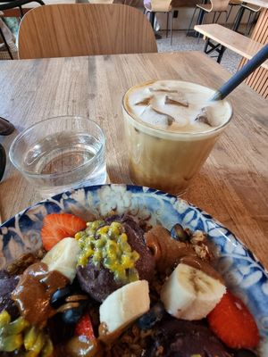 Triple iced latte with almond. at Håndbakt in Oslo