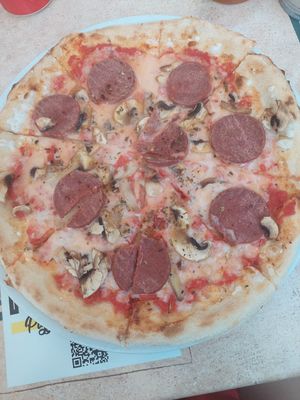  at Pizzería Pipazze in Fuengirola