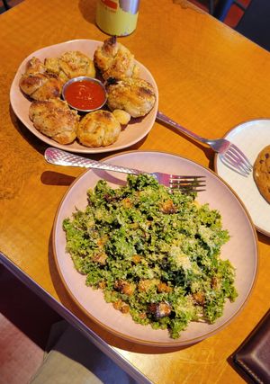 Caesar and garlic knots at Hot Tongue Pizza in Los Angeles