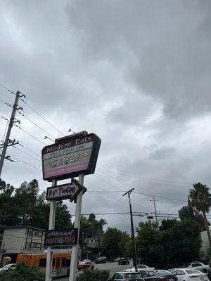 Signage  at Hot Tongue Pizza in Los Angeles
