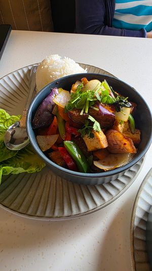 Eggplant 🍆 Tofu at What De Health Thai in San Diego