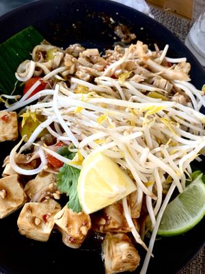 Tofu Pad Thaii  at Kenshō in Bucerias