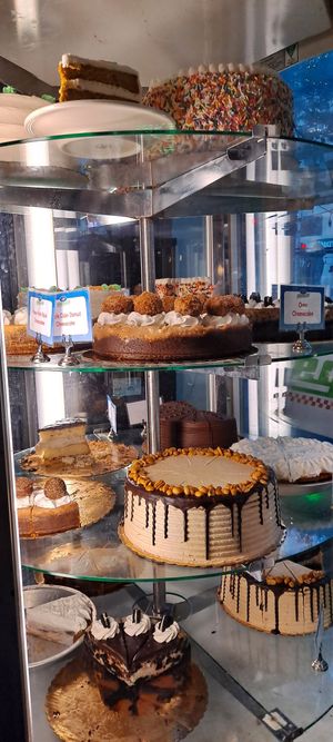  at Veggie Galaxy in Cambridge