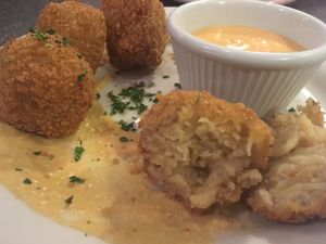 Vegan Mac & cheez balls at Veggie Galaxy in Cambridge