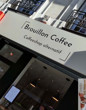 Facade at Brouillon in Paris