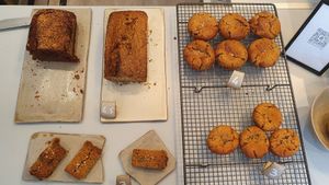 Thyme, tahini cookies, sesame cakes... at Brouillon in Paris