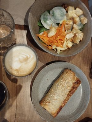 Breakfast at Brouillon in Paris