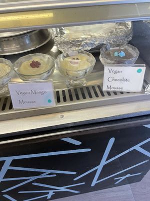 Mousse vegan opt  at Be Happy in Bodhgaya