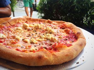 vegan cheese pizza at Mohawk Bend in Los Angeles